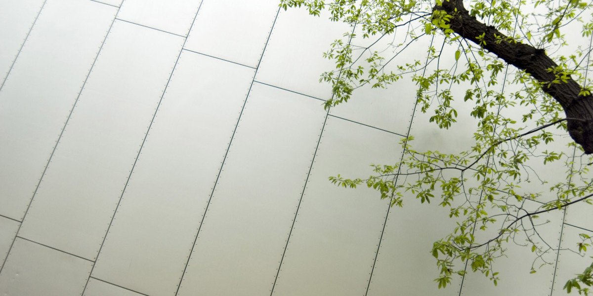 ASX closes up 0 2pc just sort of record high, Star Entertainment suspended after failing to report financials, REA slump