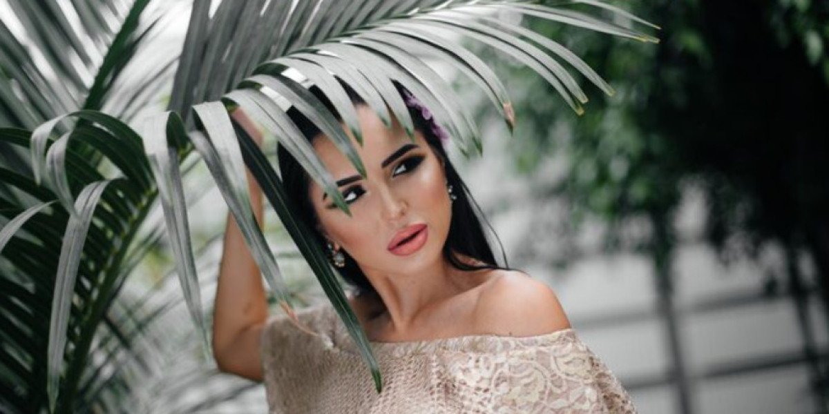 Why Professional Actor Headshots and Glamour Photography Can Elevate Your Personal Brand in St. Augustine, FL