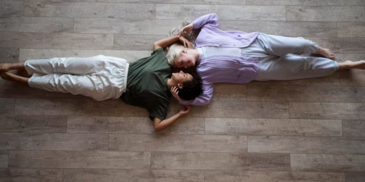 Strip Flooring vs Plank Flooring: Understanding the Key Differences and Choosing the Right Style for Your Home