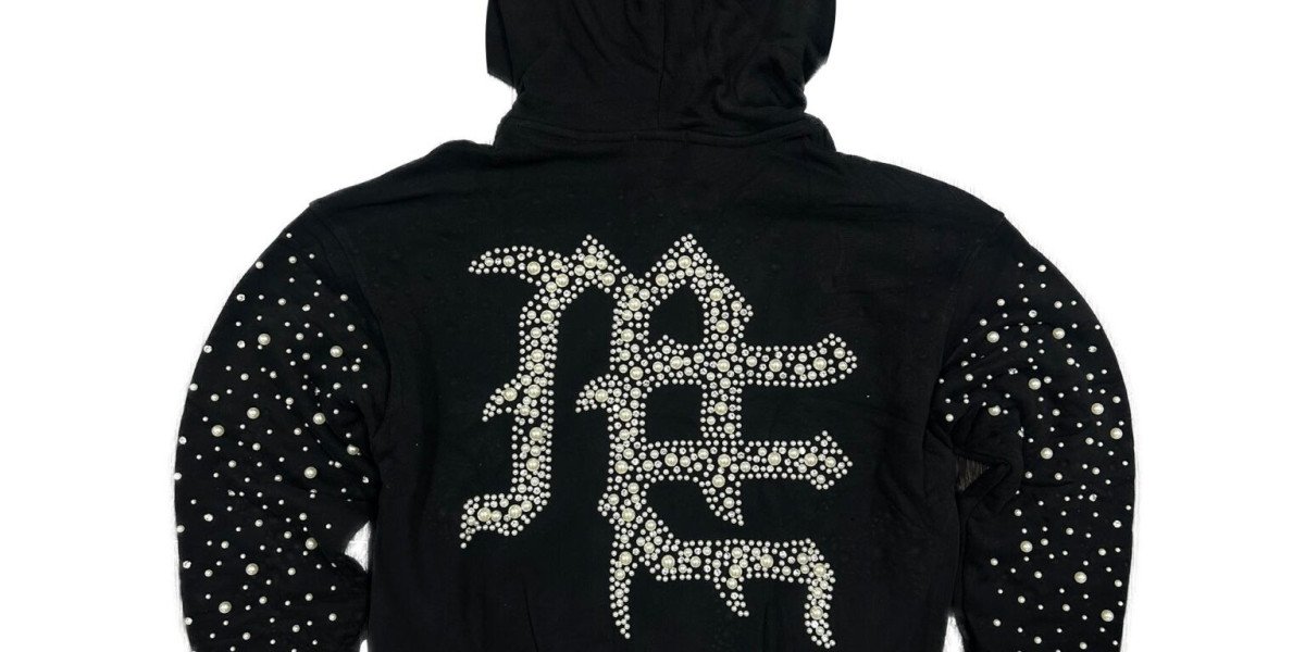 The Psychology Behind Wearing Emotion-Inspired Streetwear