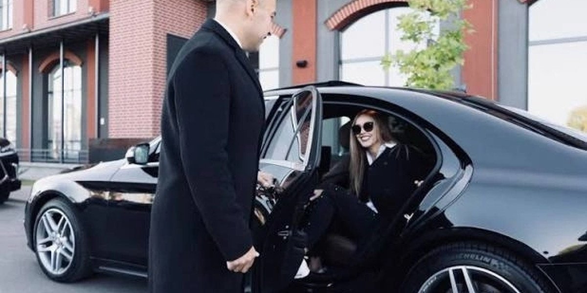 Black Car Service Near Me: Why Chi Town Black Car Service Is the Trusted Choice for Chicago Black Car Service