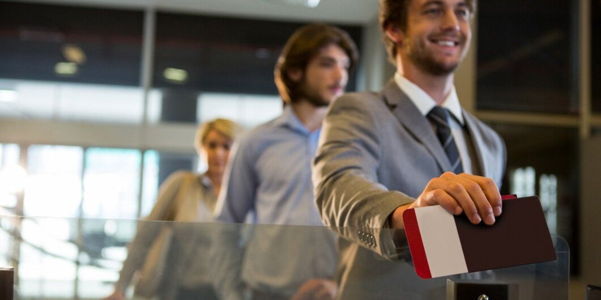 Immigration Lawyers: Legal Help for Visas, Green Cards, and Immigration Matters