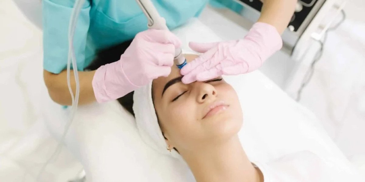 Building a Better Skincare Routine: Where Hydrafacial Fits In