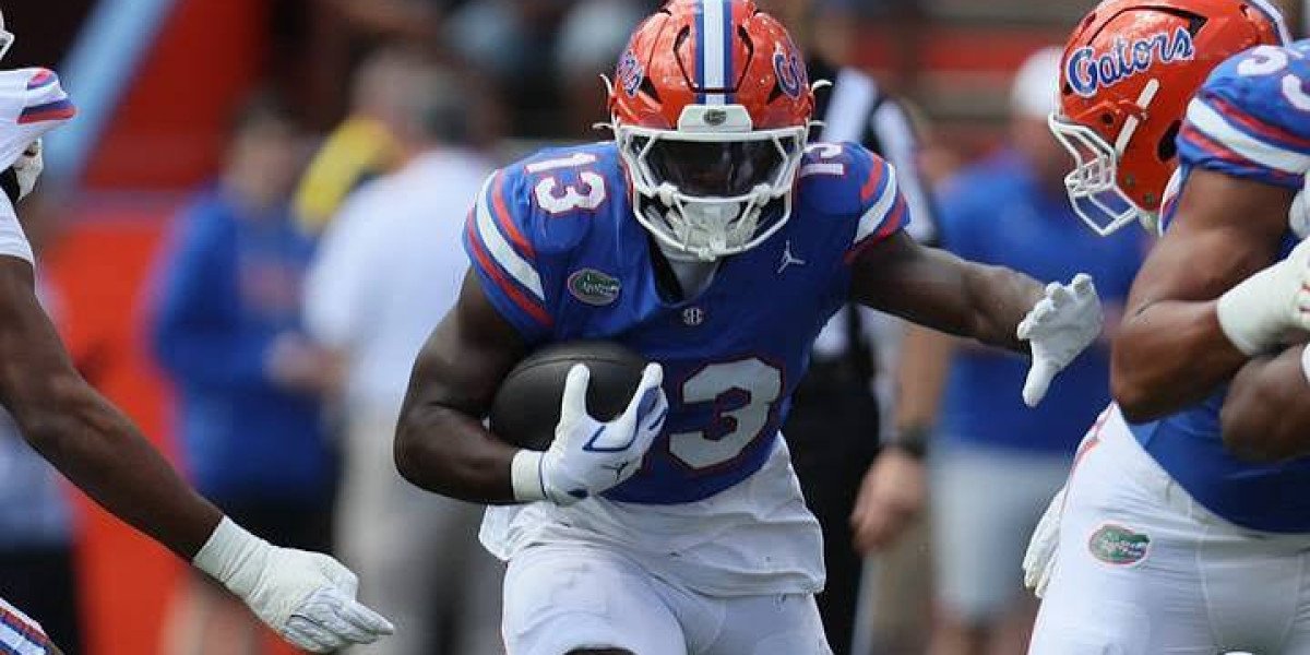 U4GM CFB 27 Roster Strategy for Rising Programs