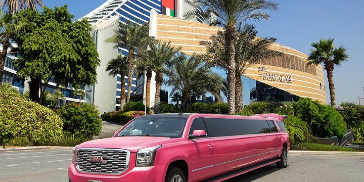 Limousine Dubai Airport for Tourists: A Comfortable Way to Start Your Dubai Trip
