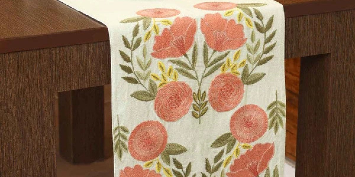 Where to Buy a Dining Table Runner Online for Modern Home Décor